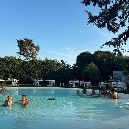 Villaggio I Sorbizzi マリーナ・ディ・ビッボーナ エクステリア 写真