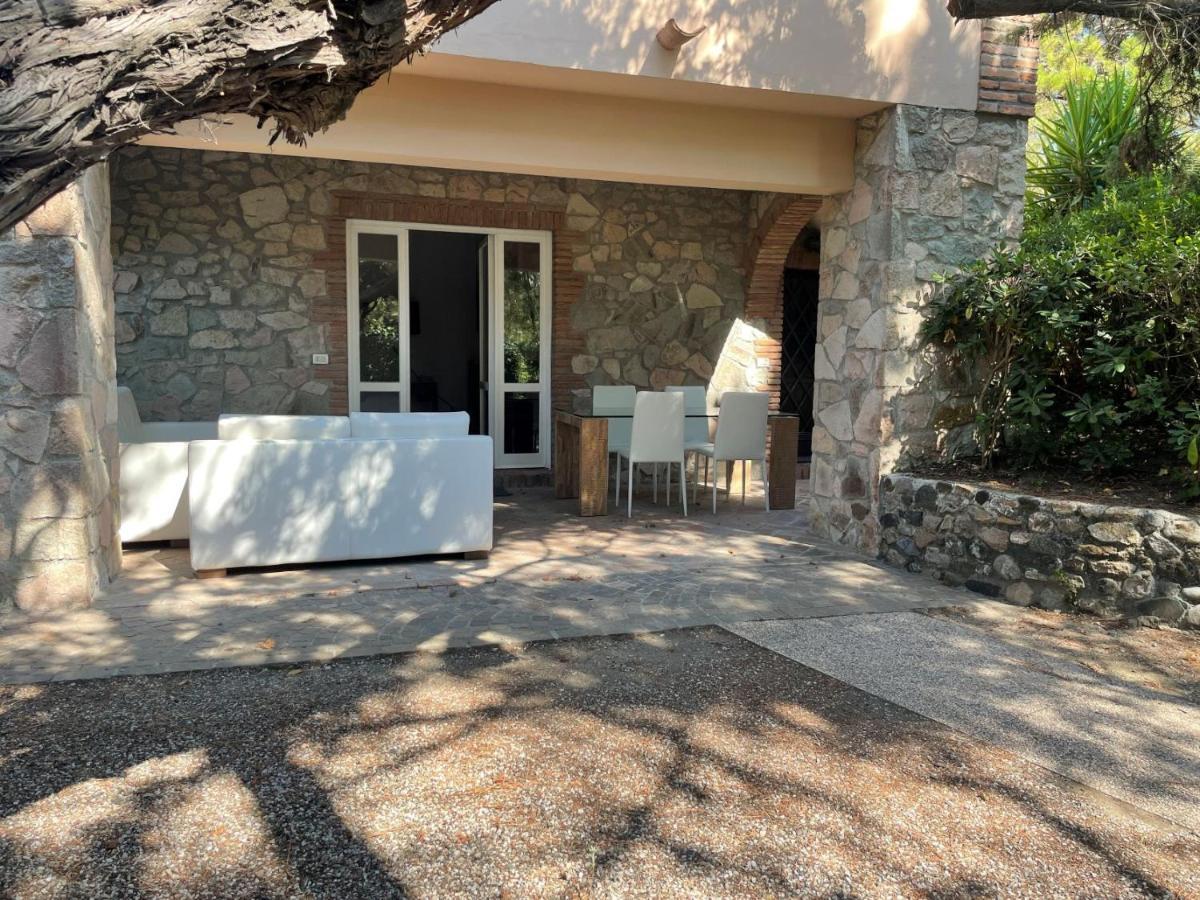 Villaggio I Sorbizzi マリーナ・ディ・ビッボーナ エクステリア 写真
