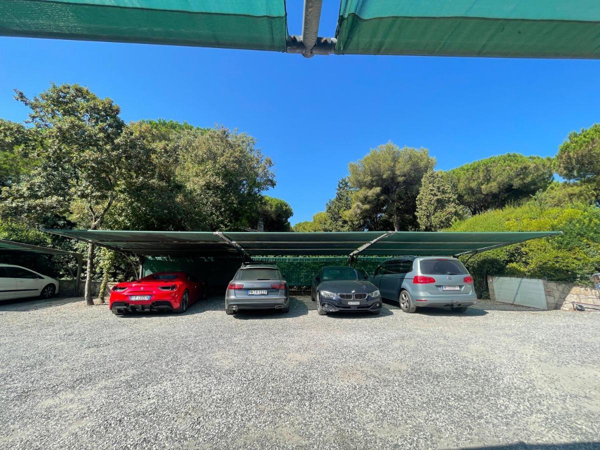 Villaggio I Sorbizzi マリーナ・ディ・ビッボーナ エクステリア 写真